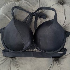 NWOT Black Victoria’s Secret Strappy Bikini Top